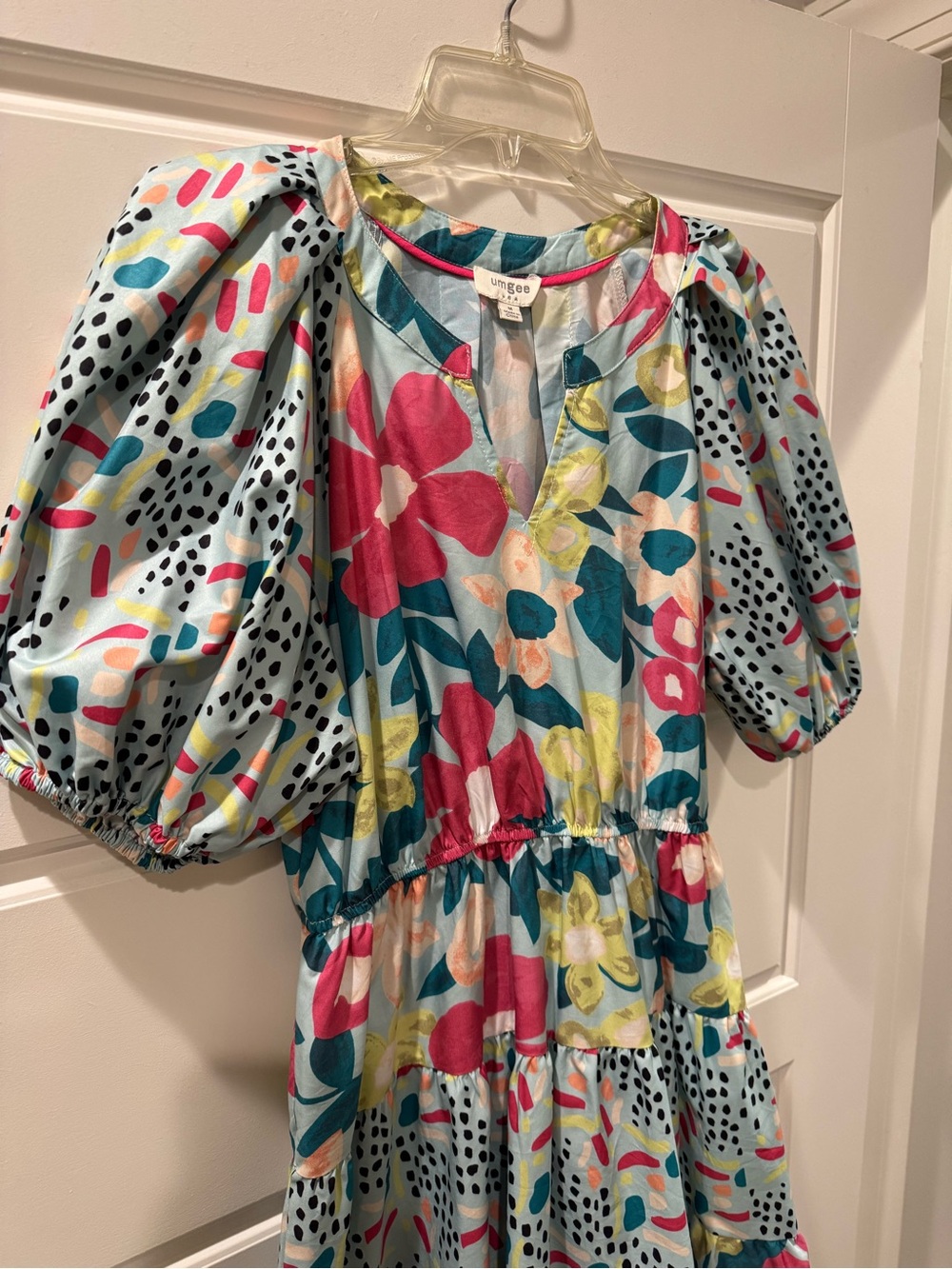 Umgee Multicolor Floral Print Tiered Puff Sleeve Dress - Size M - Picture 4 of 10